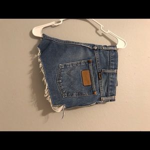 Wrangler (Cheeky) Shorts- Size 33, New